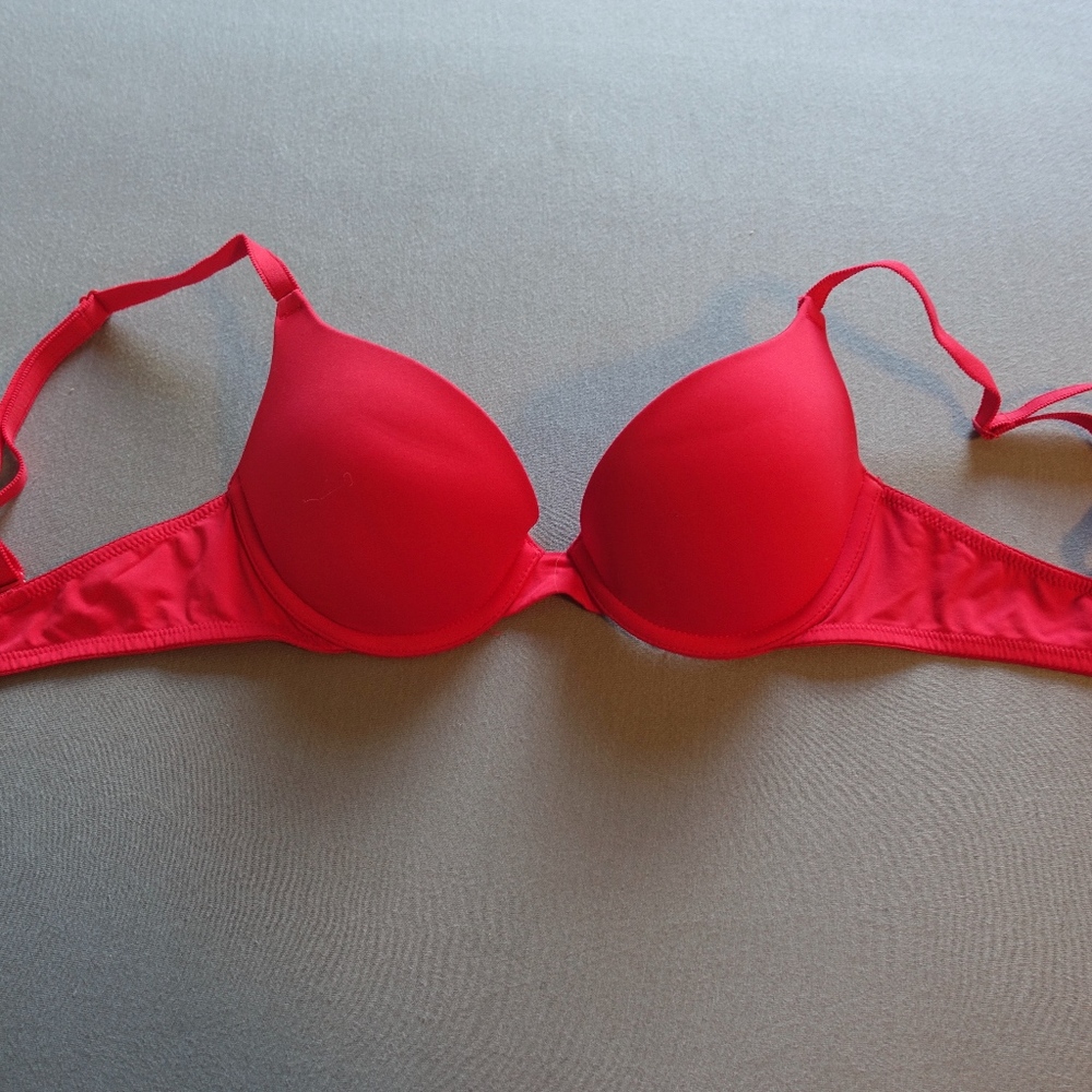 PINK VS Red Convertible Bra