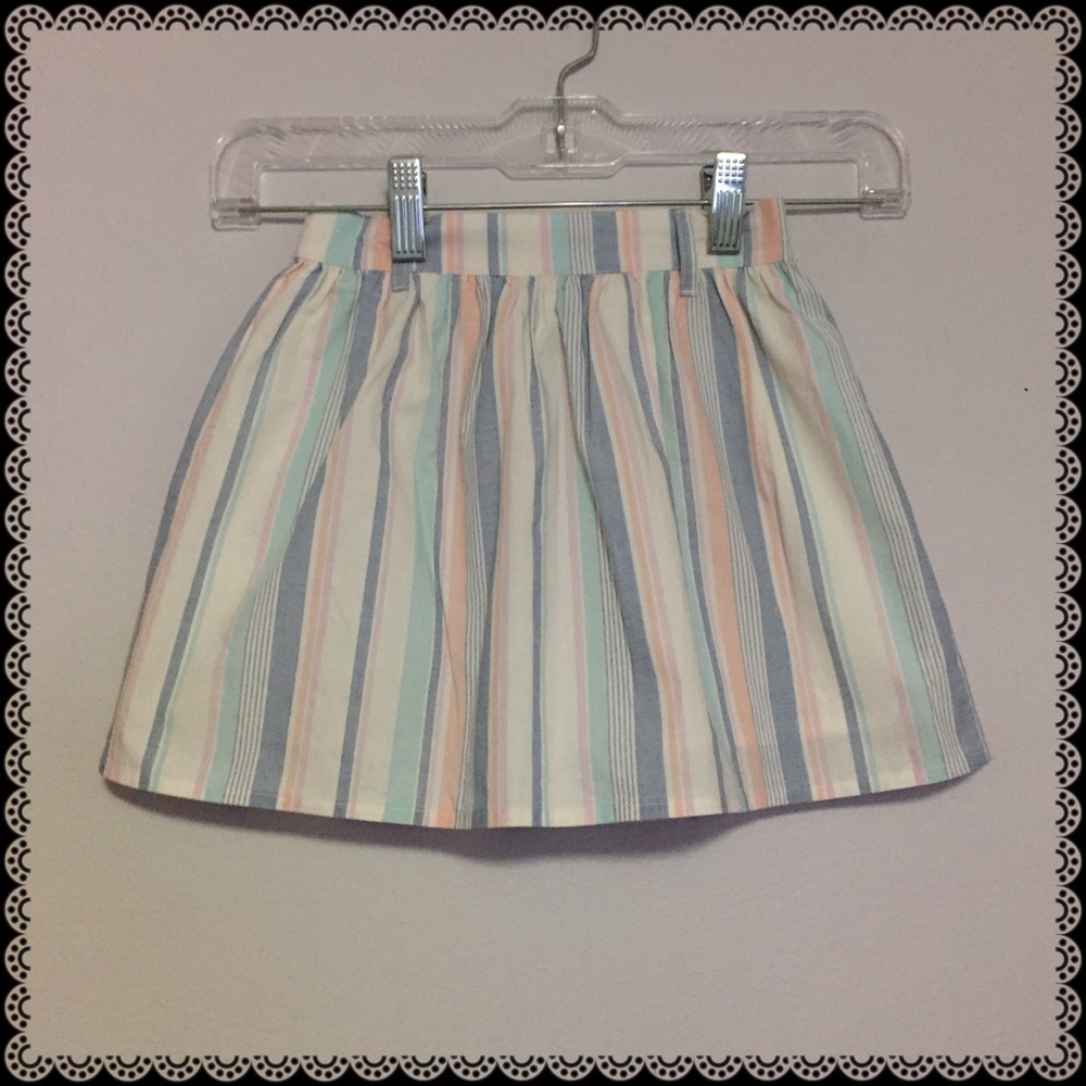 Carter's Skirt 💙