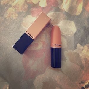 Mac lipstick in CREME D'NUDE