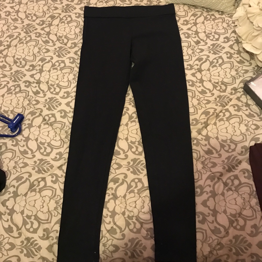 Black stretch leggings