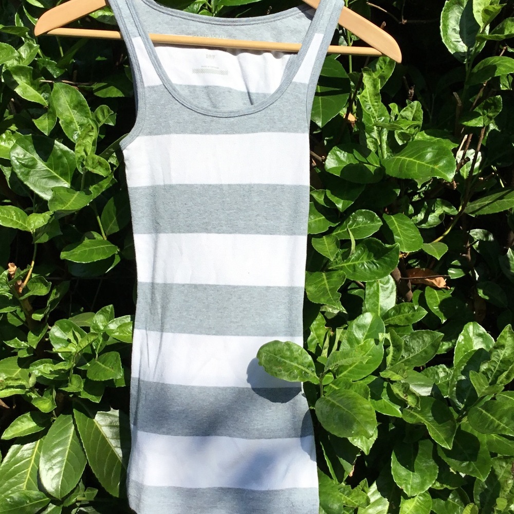 Old navy tank