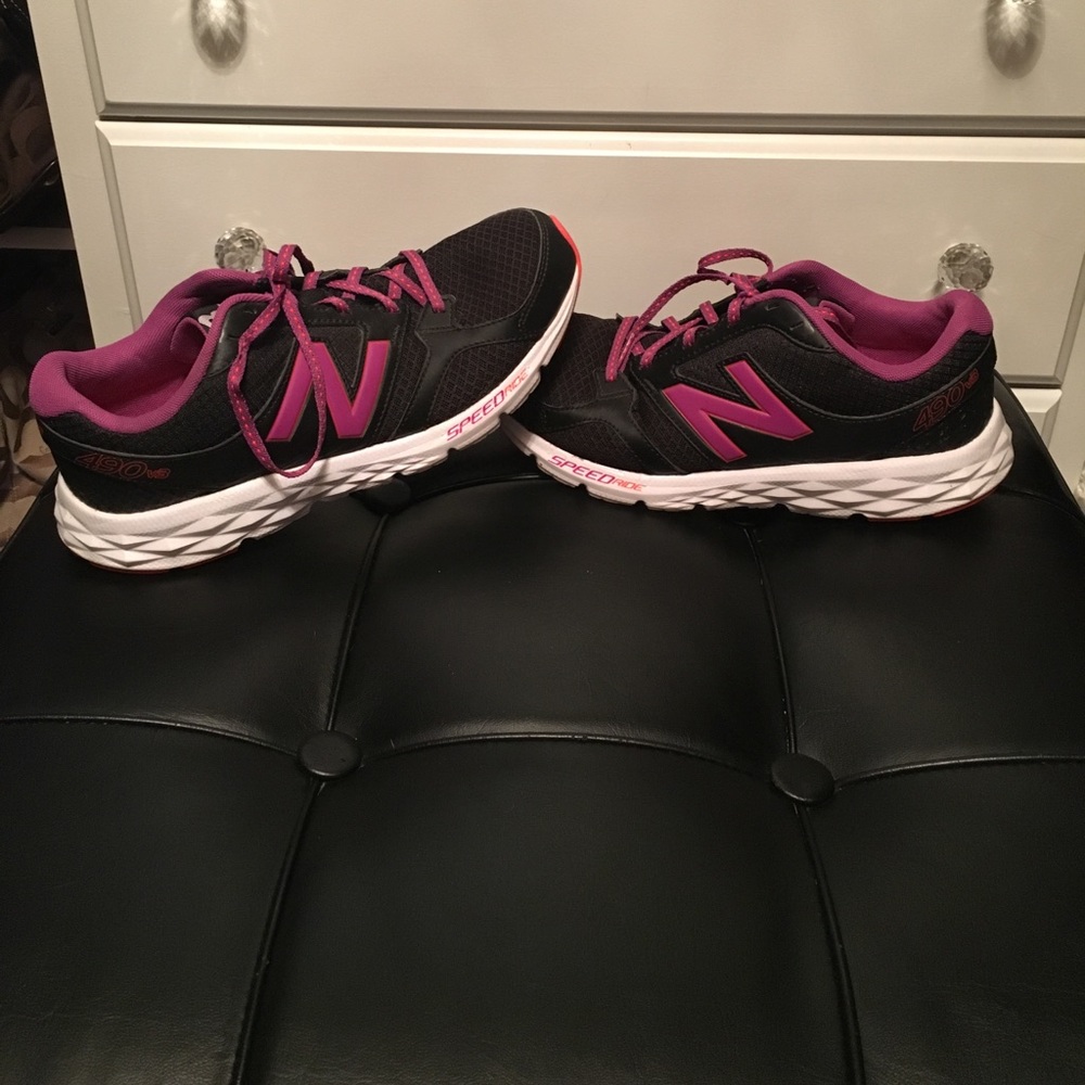 Final Sale! New Balance 490v3 Speed Ride sneakers