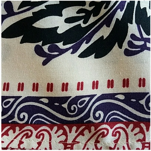 Plus Size Paisley Maxi Dress With Lace Details. - Picture 8 of 8