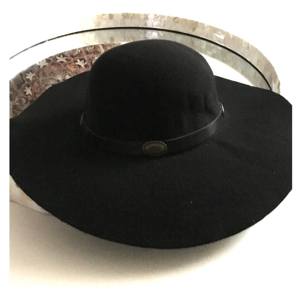 Felt floppy hat