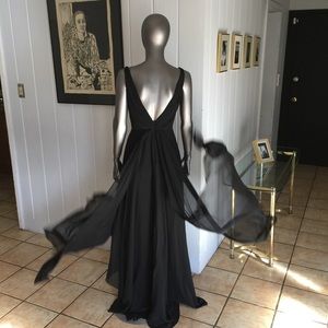 MONIQUE L'HUILLIER Dress Chiffon Black Deep V Neck