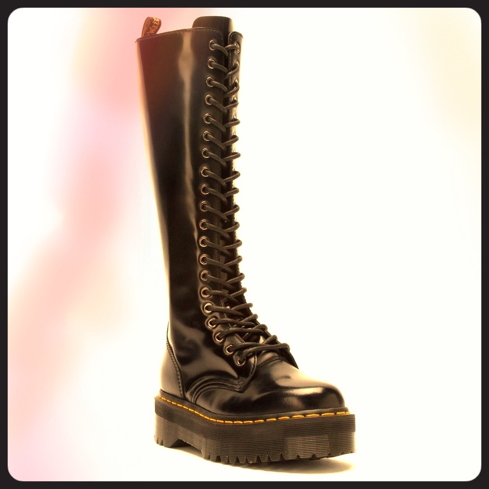 Nasty Gal Women's Dr. Martens Britain 20 Eye Boot.