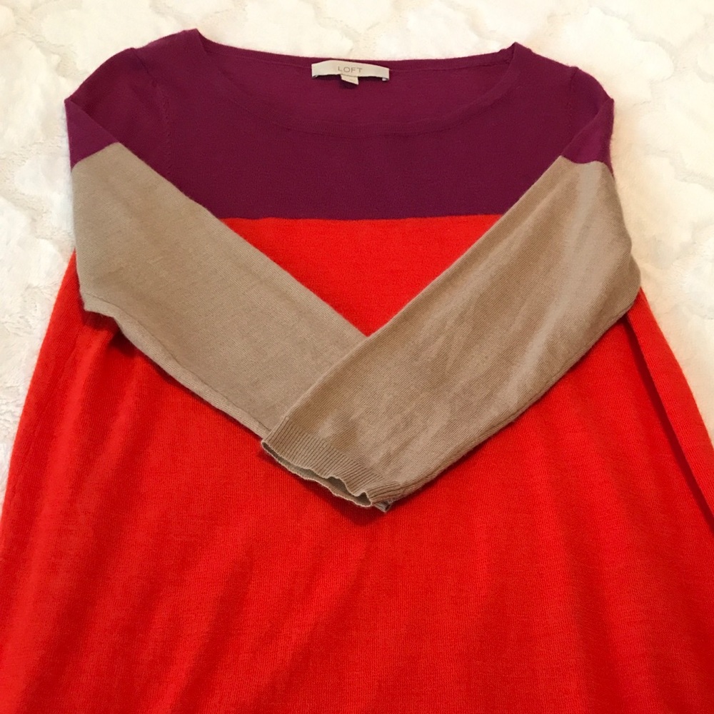 Ann Taylor Loft tunic/sweater