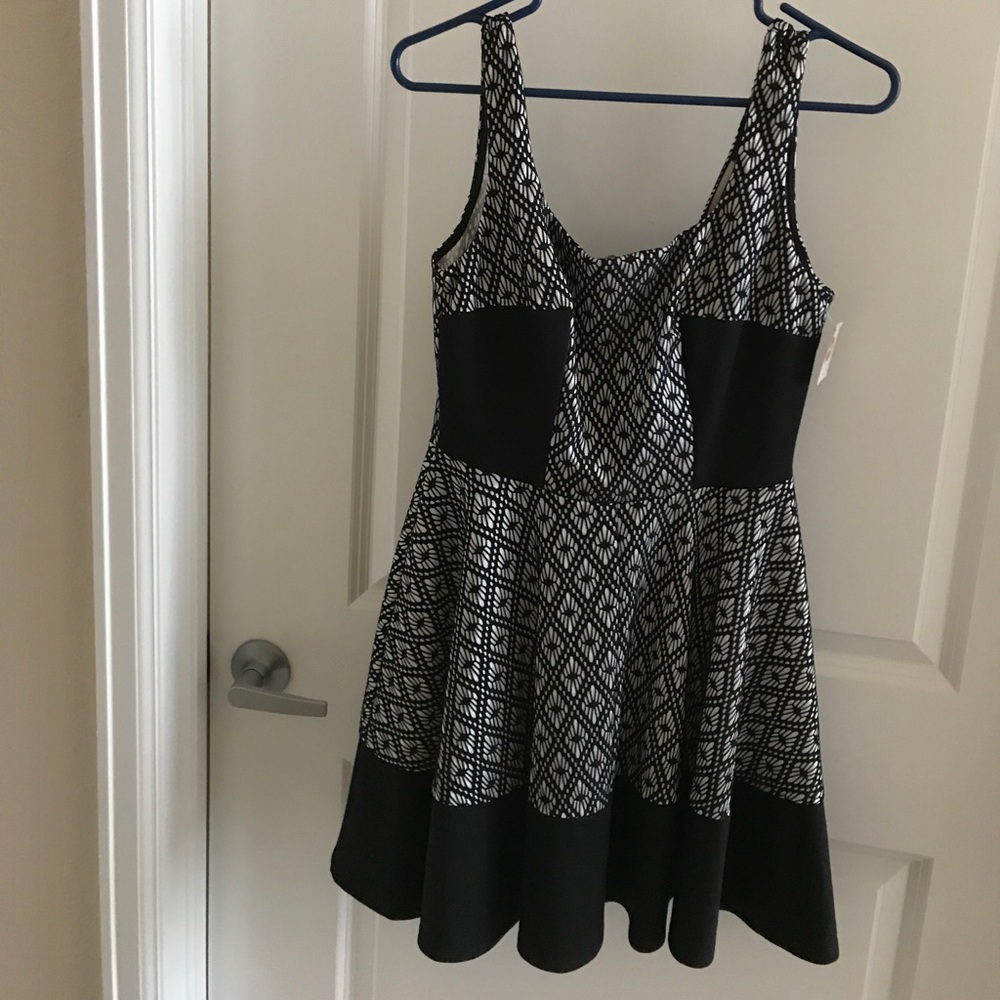 Women’s Black Dress
