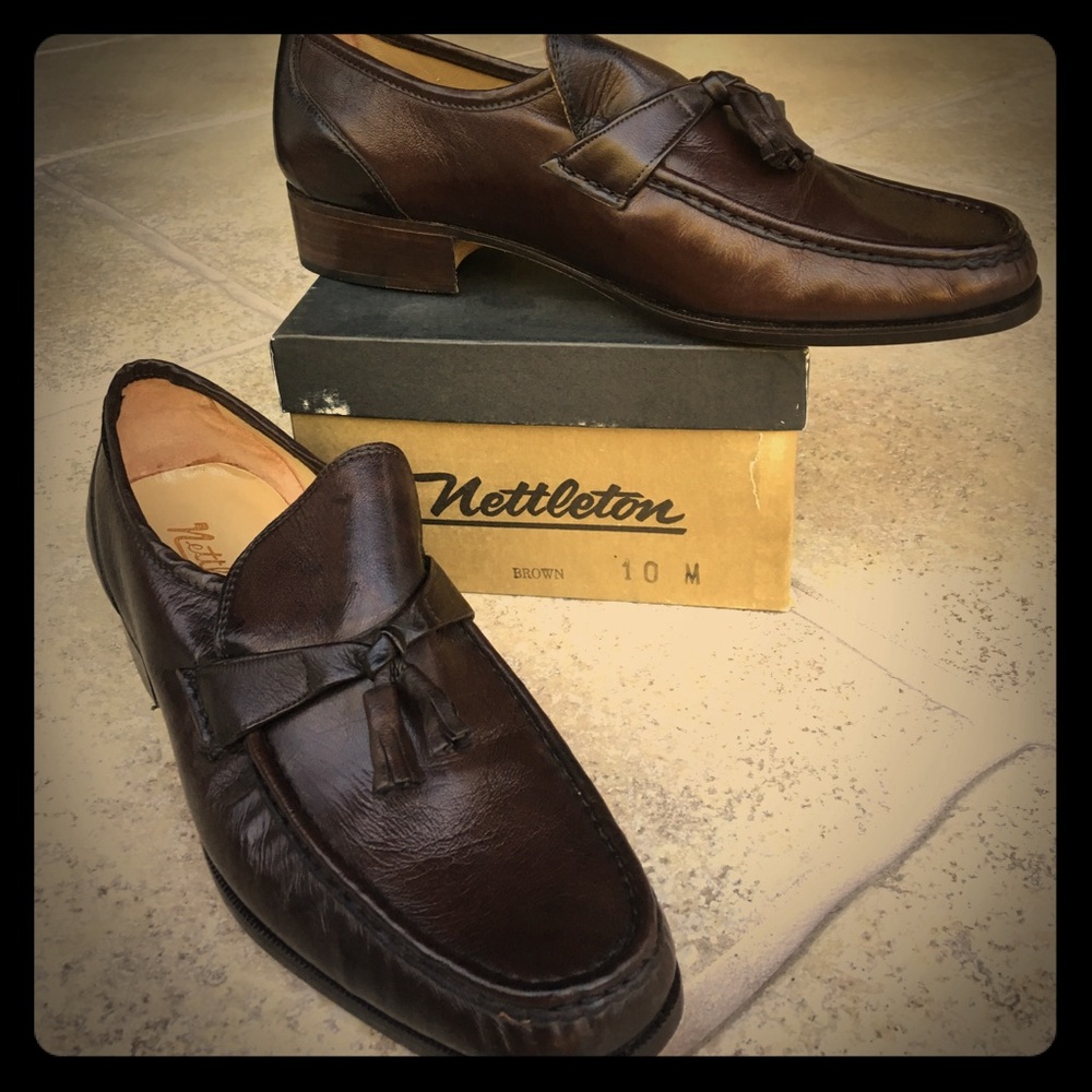 ALL Leather loafers by Nettleton. Made in Italy 10