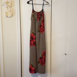Striped maxi dress with flowers