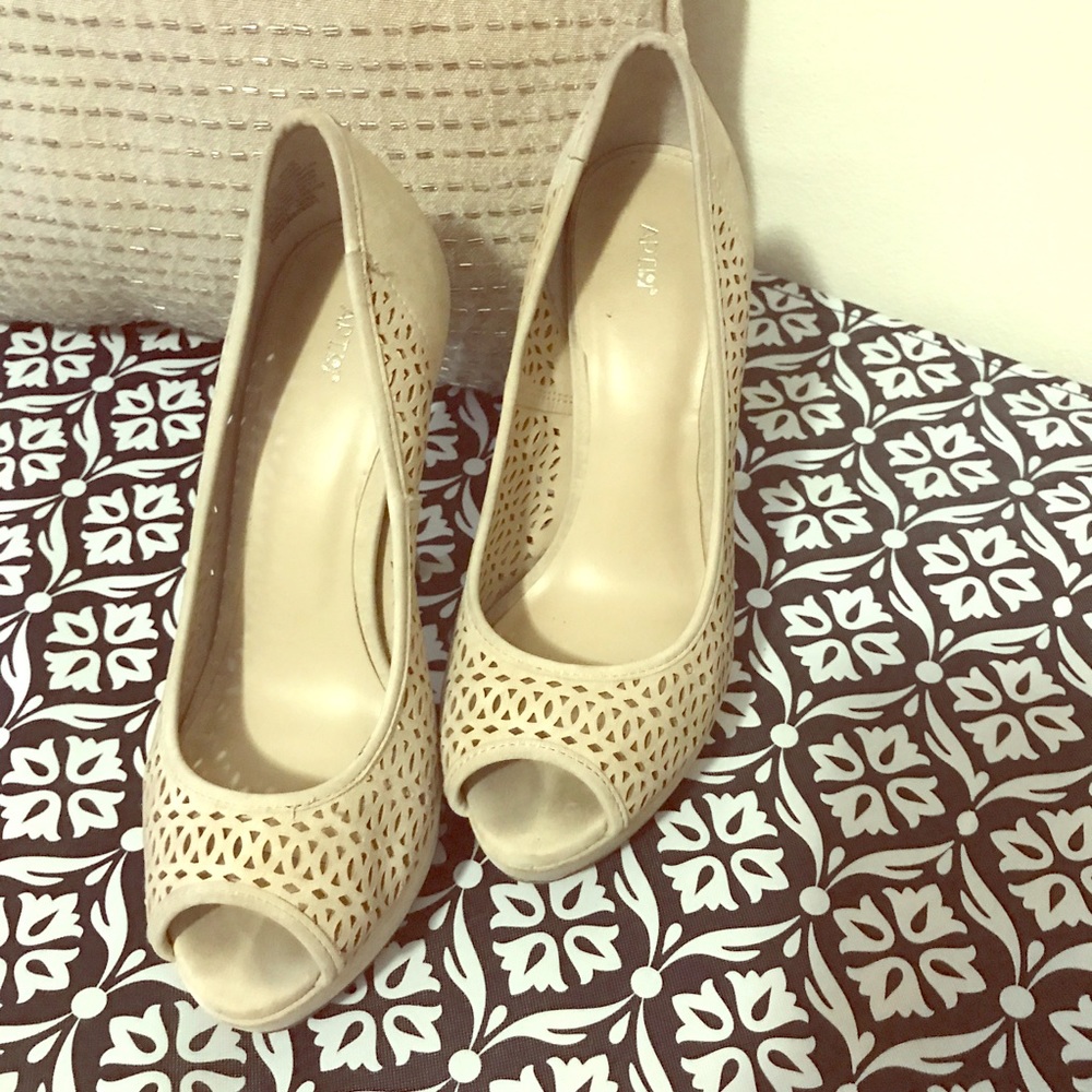 Apt 9 nude heels