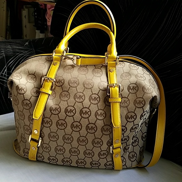Michael Kors Bedford Large Satchel Monogram - Picture 2 of 6