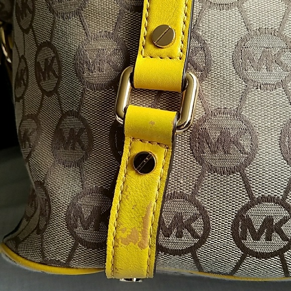 Michael Kors Bedford Large Satchel Monogram - Picture 3 of 6