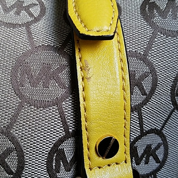 Michael Kors Bedford Large Satchel Monogram - Picture 4 of 6