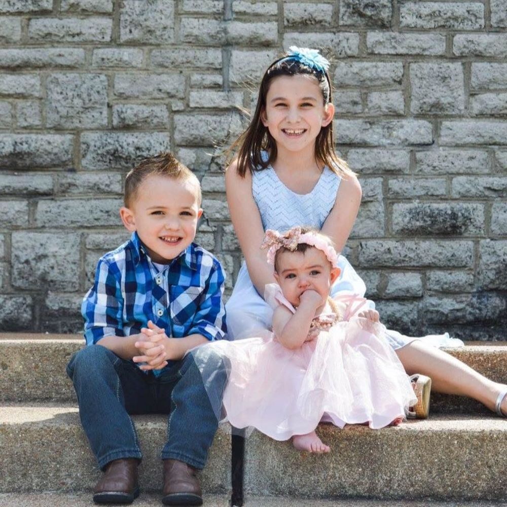 Meet your Posher, Logan