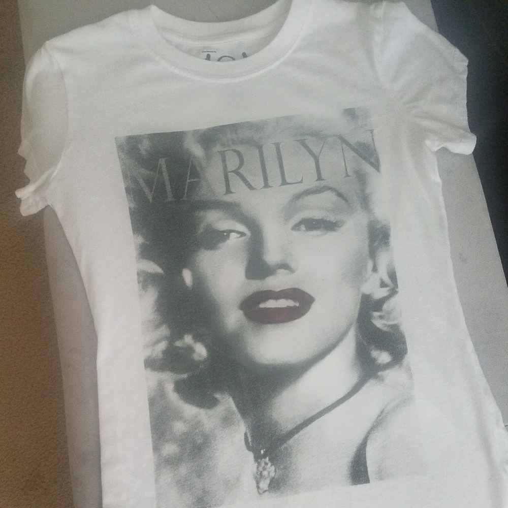 Marilyn Monroe t-shirt