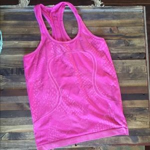 Lululemon work out tank