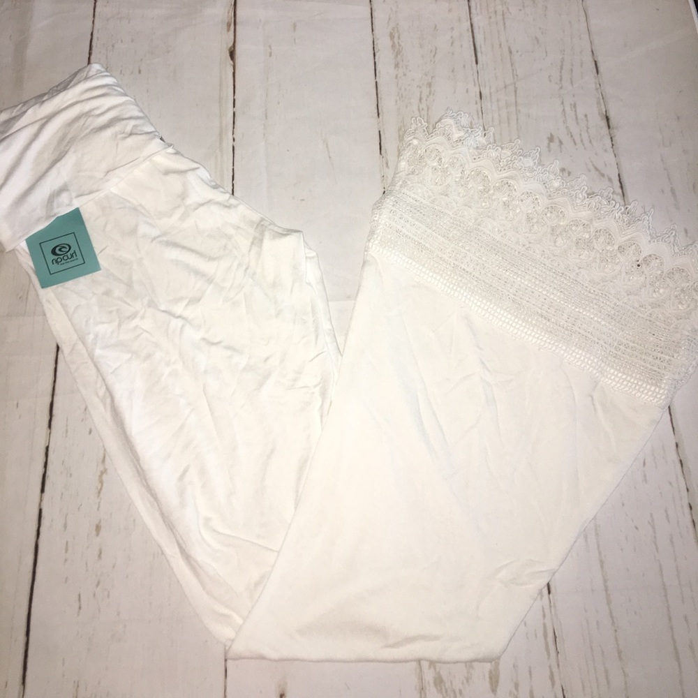 ๐Rip Curl Stay True Pant Viscose Crochet Ivory - Picture 5 of 7