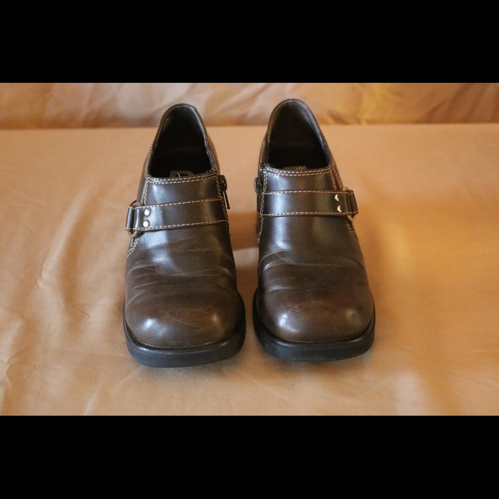 Brown Buckle Shoes