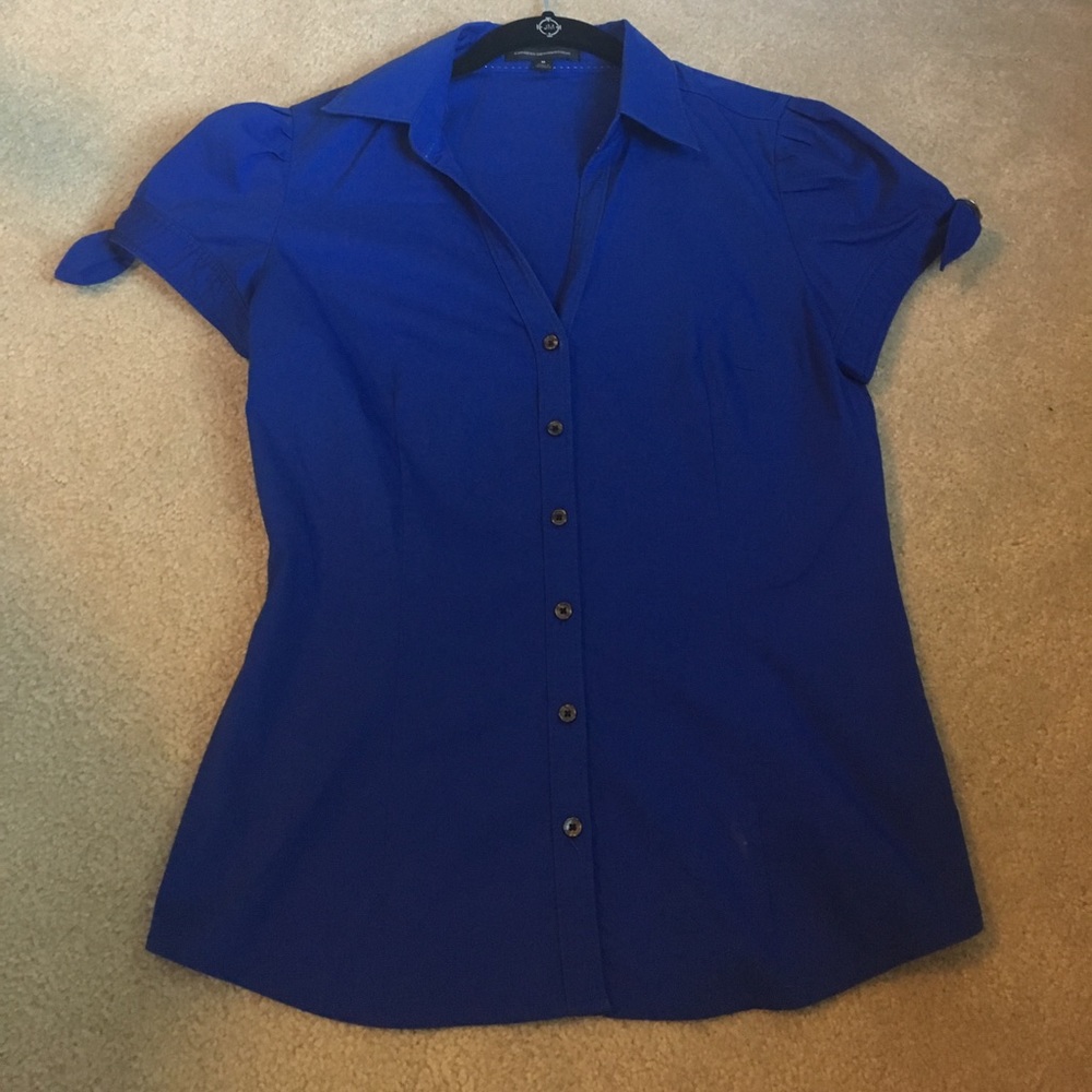 Express Short Sleeve Button Up. Size M.