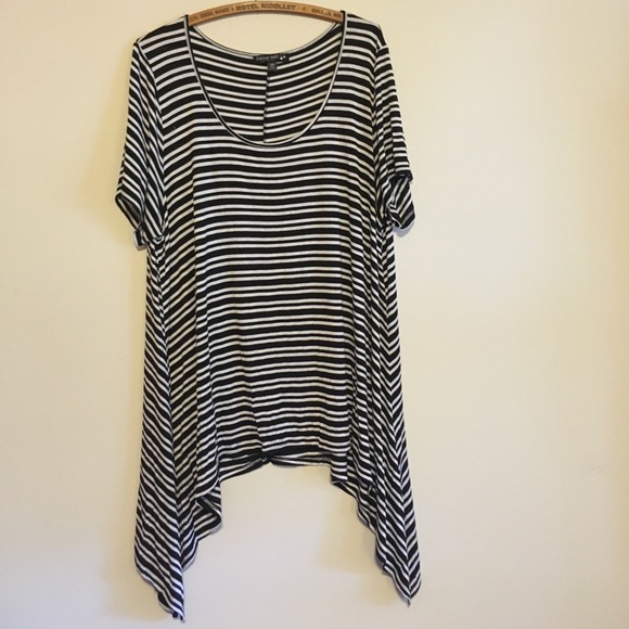 Living Doll Tops - Living Doll 3x tunic with sharkbite hem. 🎱⚽️🎹🎬