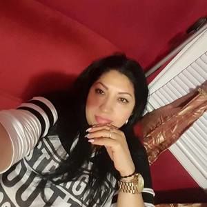 Meet your Posher, Anita