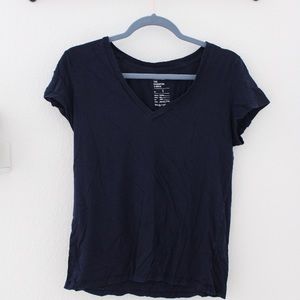 Gap Navy Vneck Tee