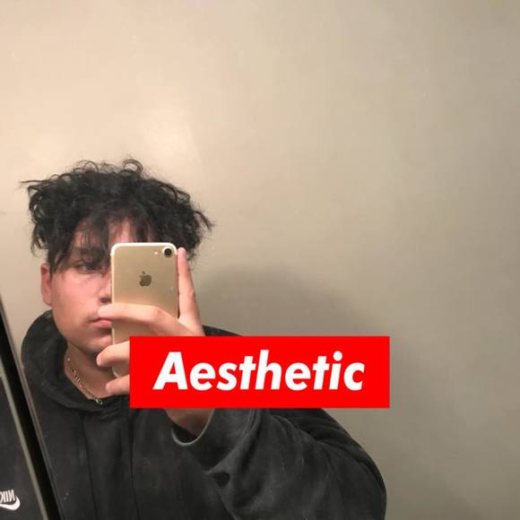 Meet your Posher, Jairo - Picture 1 of 1