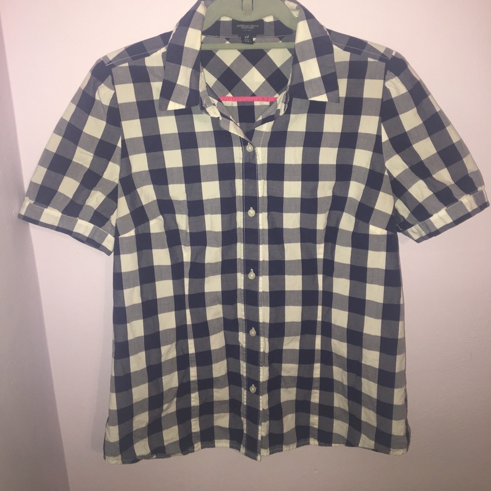 Short sleeve gingham button up shirt