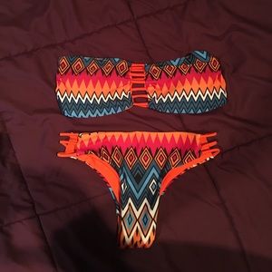 Never worn printed bikini