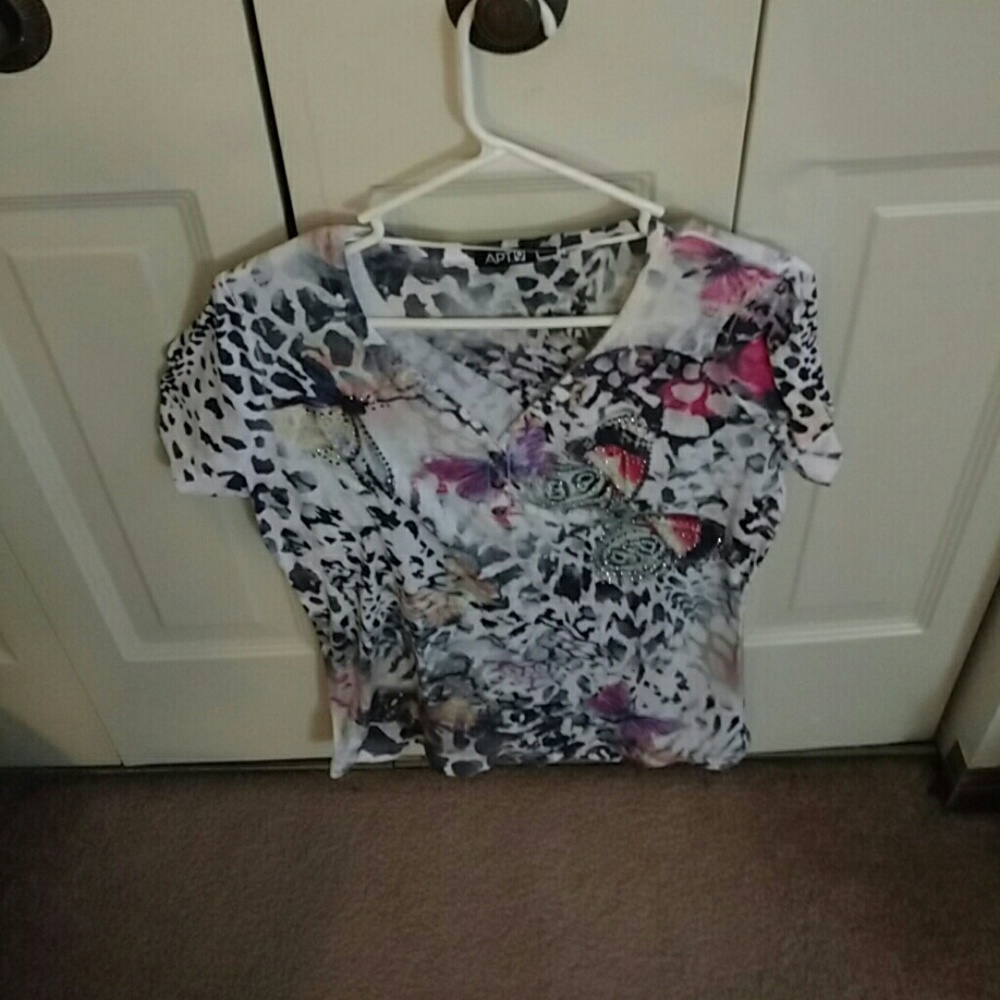 Apt 9 Shirt