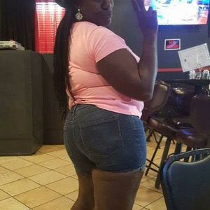 Meet your Posher, Latasha