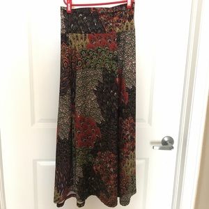 Boho Skirt 95% polyester 5% spandex
