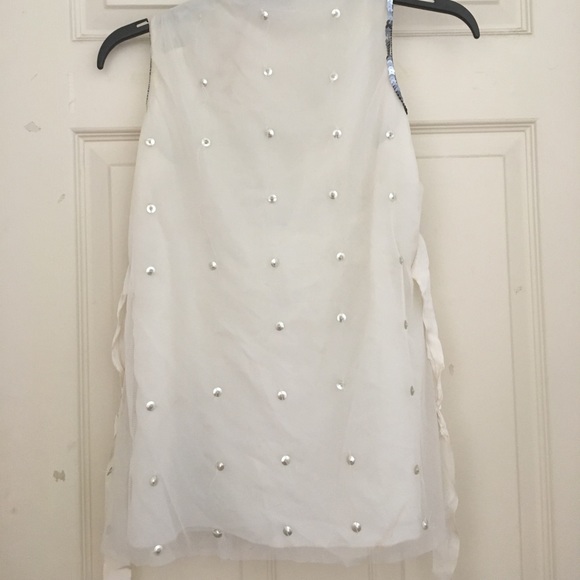 Gorgeous embellished top!! - Picture 4 of 4