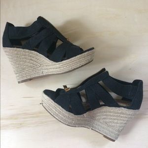 Black wedge sandals