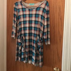 Chris and Carol plaid jersey tunic