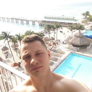 Meet your Posher, Daniel