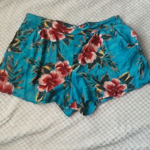 Mossimo flowy shorts