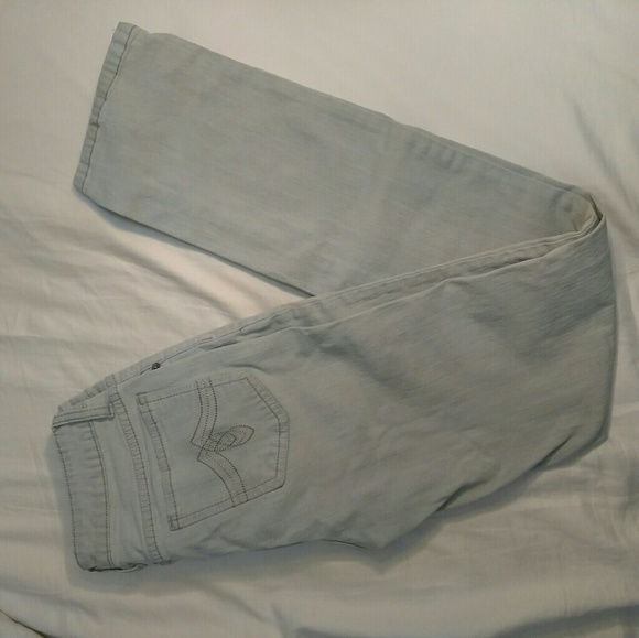 Kohl's light grey skinny jeans - Picture 1 of 4