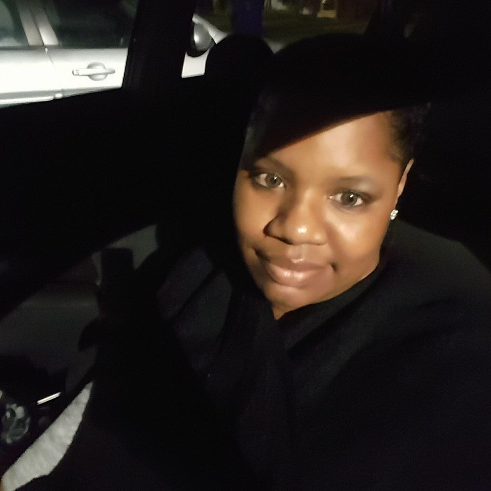 Meet your Posher, Kisha