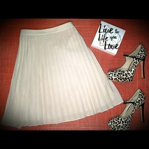 **Price Drop** Nine West Pleated Skirt