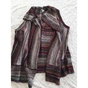 Cute granola sweater vest! Neutral tones!