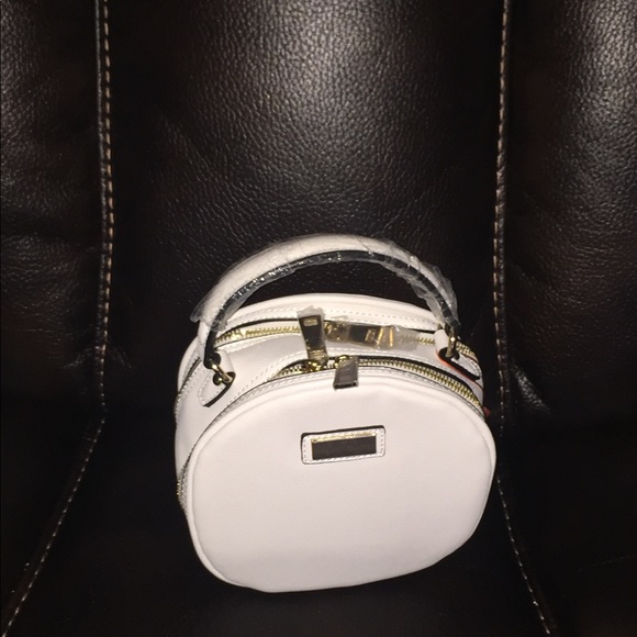White Circle Bag - Picture 4 of 4
