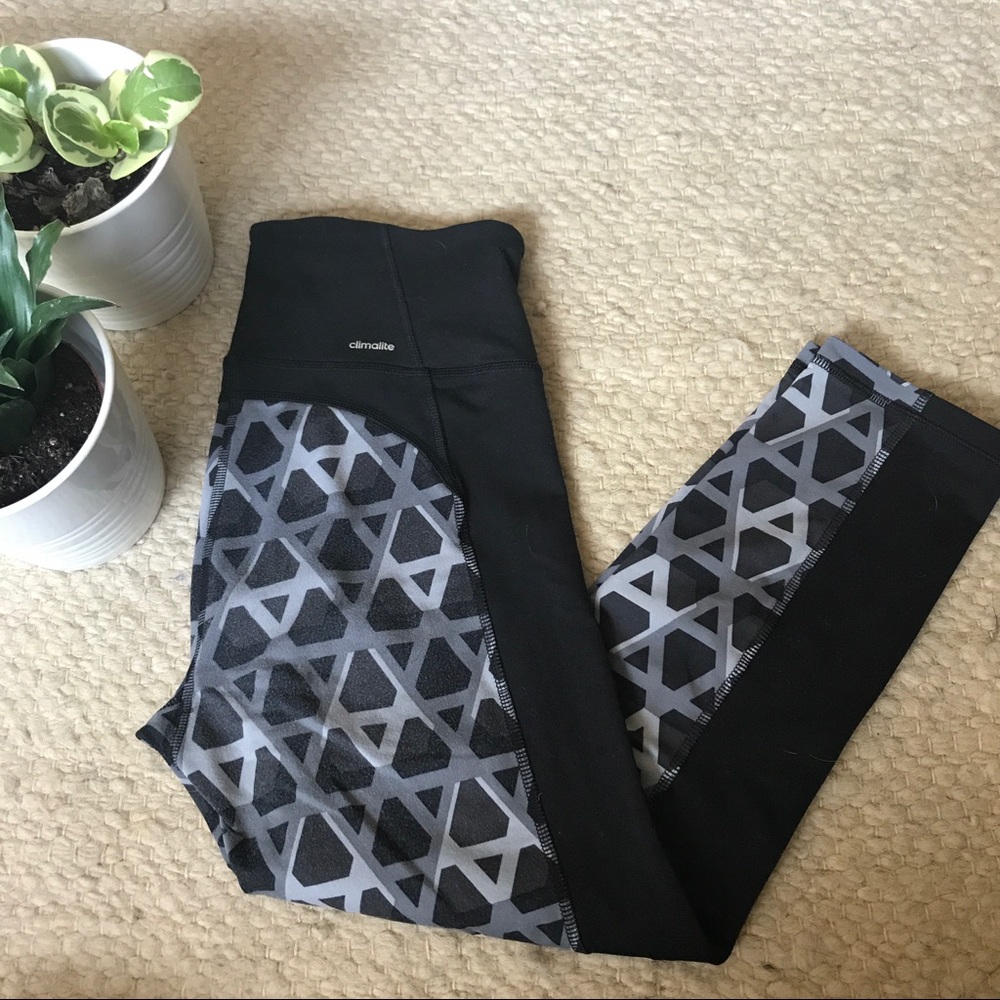 Adidas high waisted legging crop
