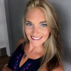 Meet your Posher, Abigail