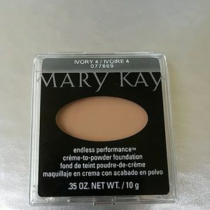 Mary Kay Endless Performance Creme-To-Powder