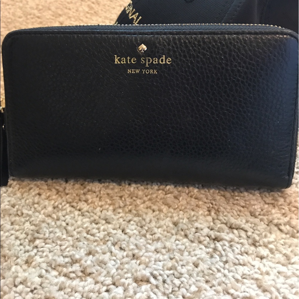 Kate Spade Black Wallet ♠️