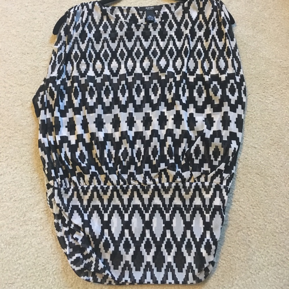 Alfani Blouse. Petite M.