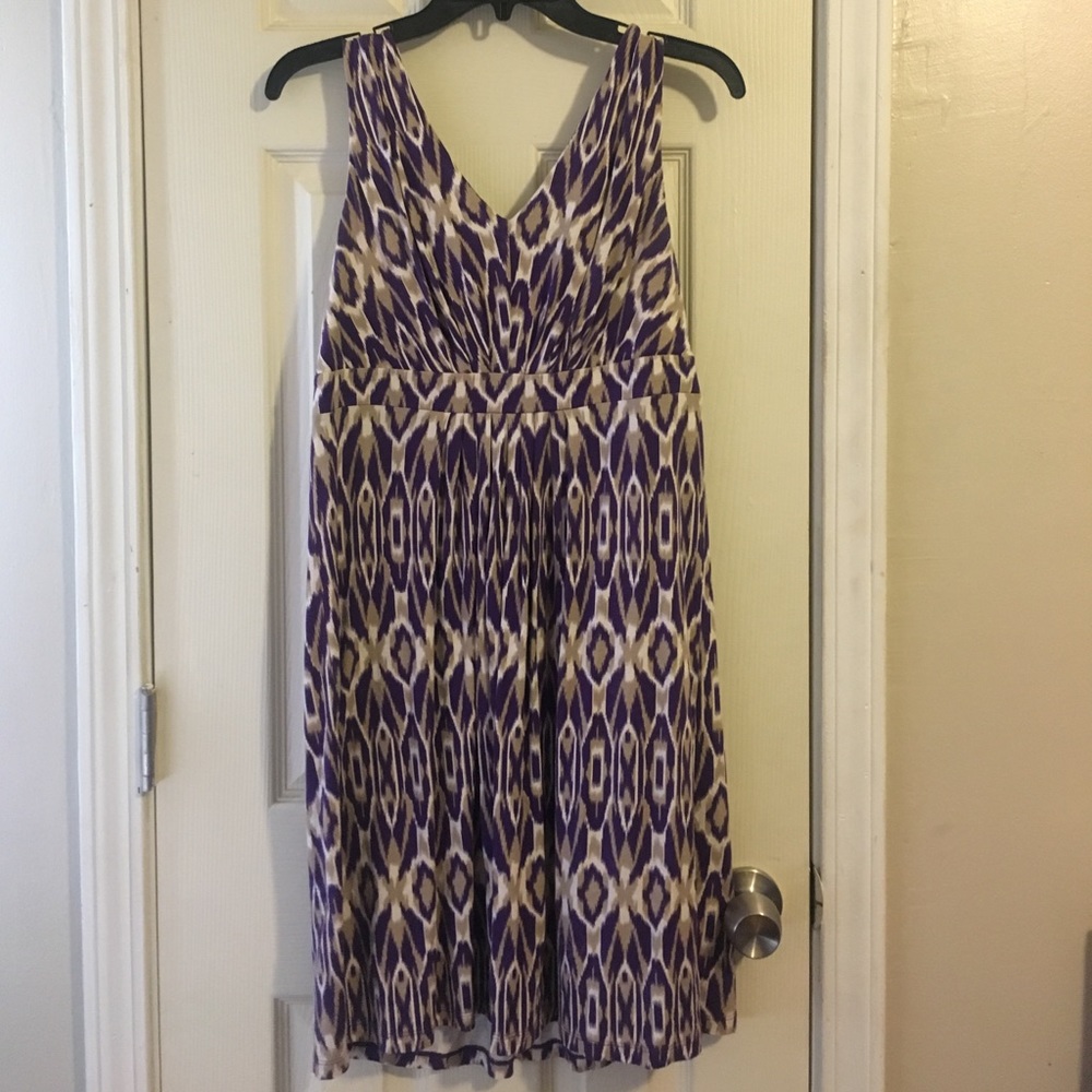 LOFT V-neck purple print dress