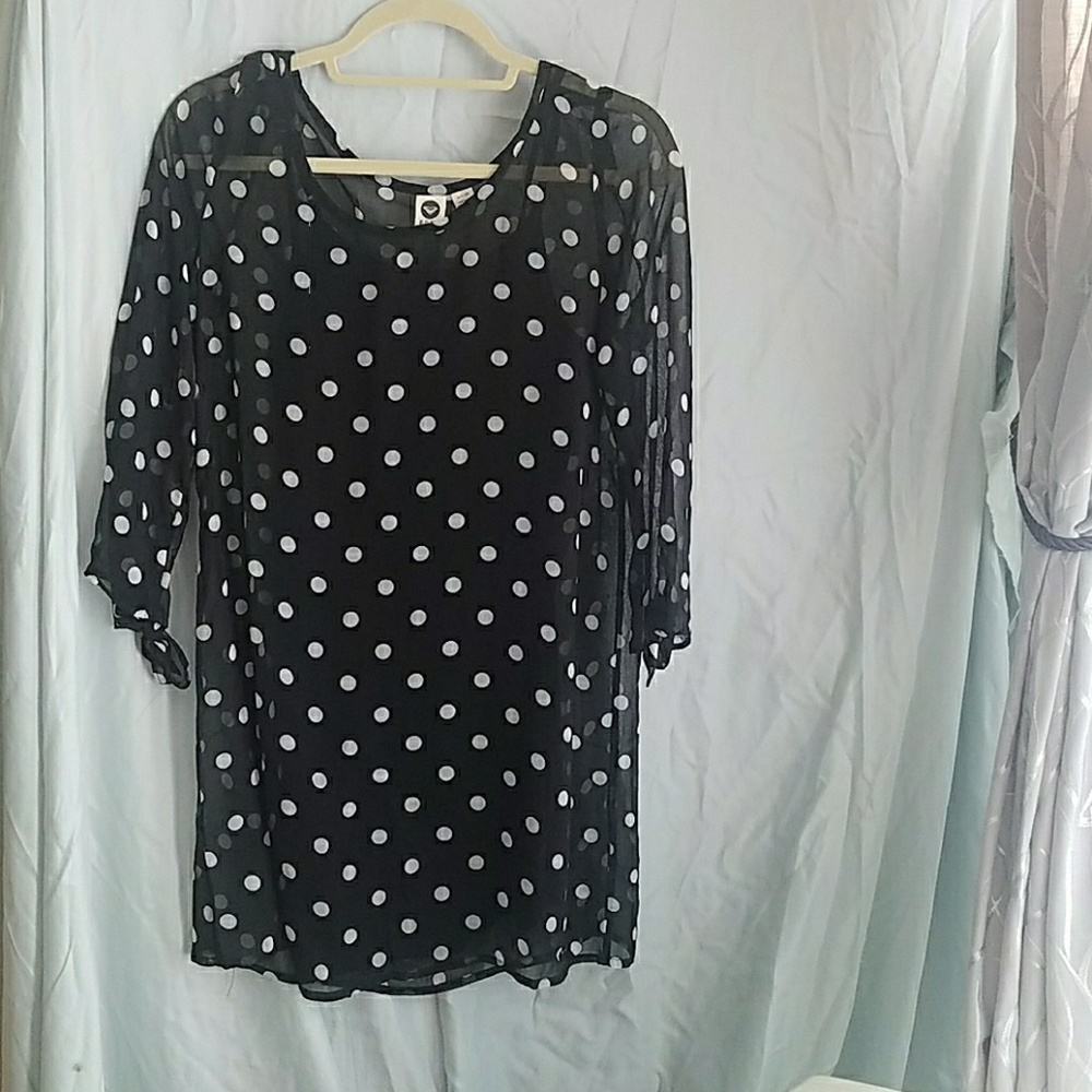 B&W Polka-Dot Summer Mini Dress